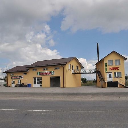 Motel Луцк Экстерьер фото